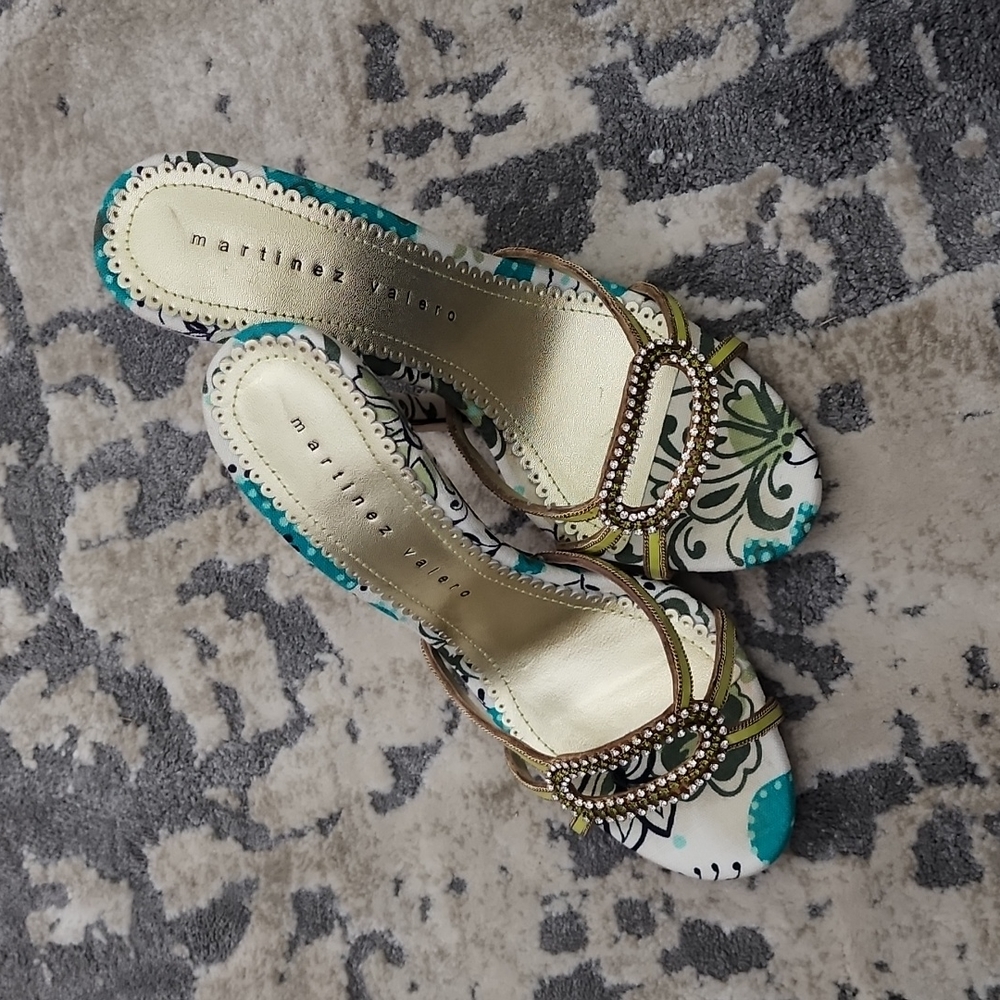 Martinez Valero Heels